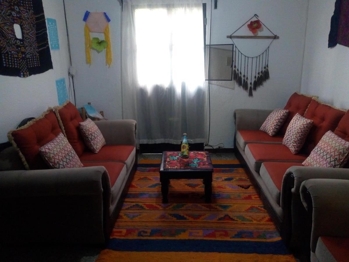 Отель Casa Familiar Антигуа-Гватемала Экстерьер фото