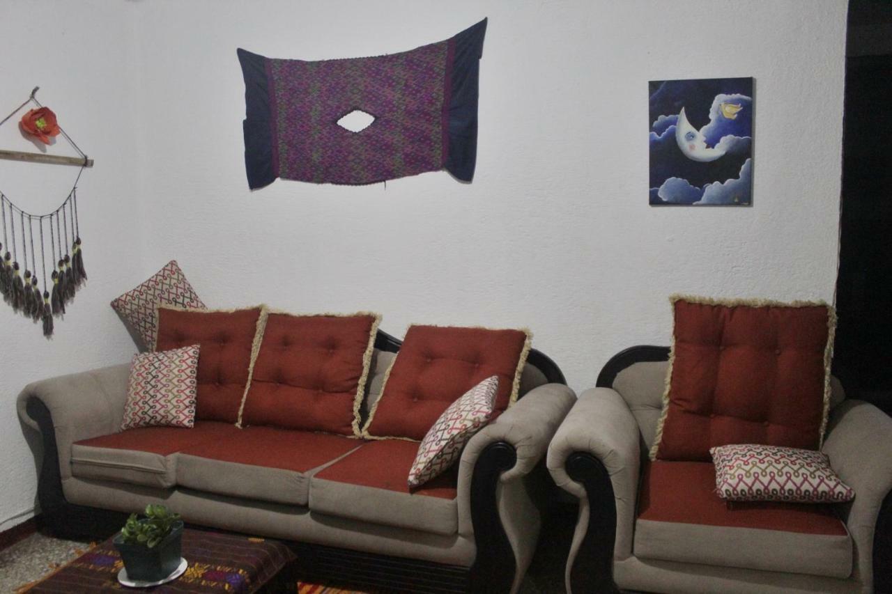Отель Casa Familiar Антигуа-Гватемала Экстерьер фото
